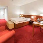 Rose Hotel 4*