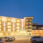 Rose Hotel