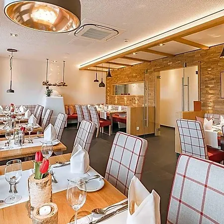 Rose Hotel 4*
